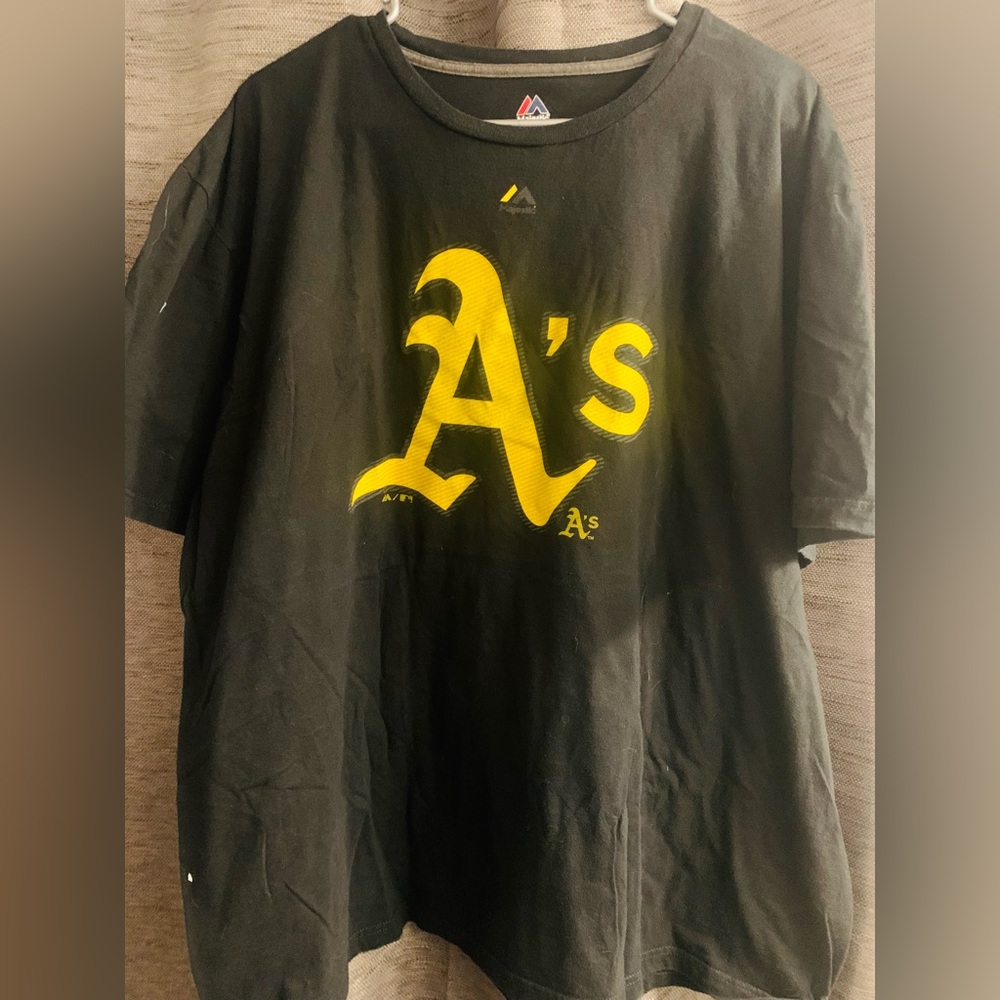 Oakland Athletics Preowned shirt